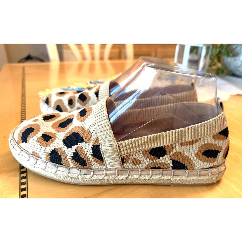 Deltan Hensley Espadrilles Womens Size 7.5 M Leopard Print Flyknit Slip on Flats